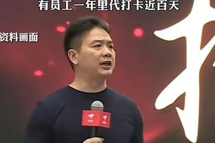 近9战8胜&士气正盛！湖人训练照：全员面带笑容 詹姆斯光膀子暴扣